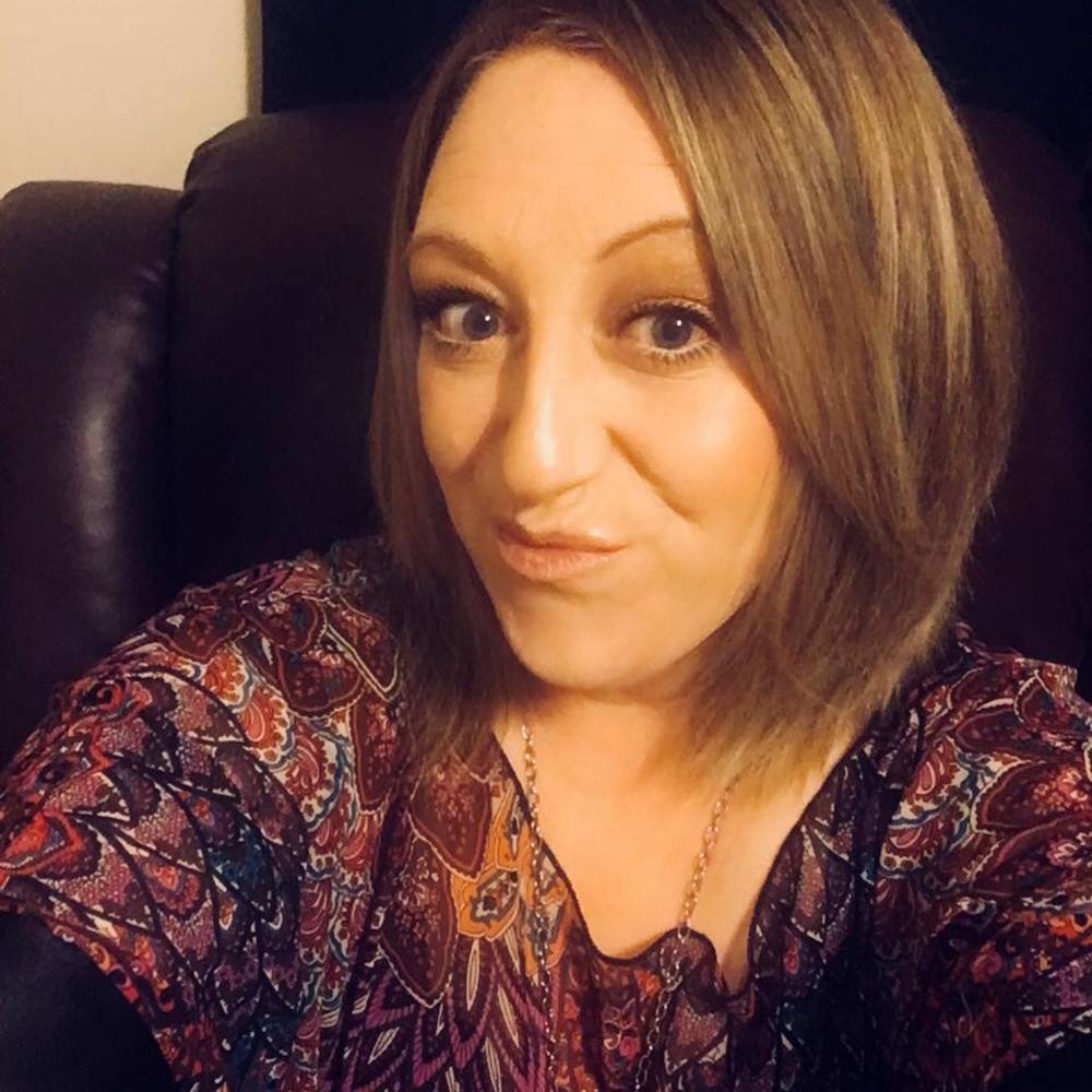 Meet your Posher, Becky